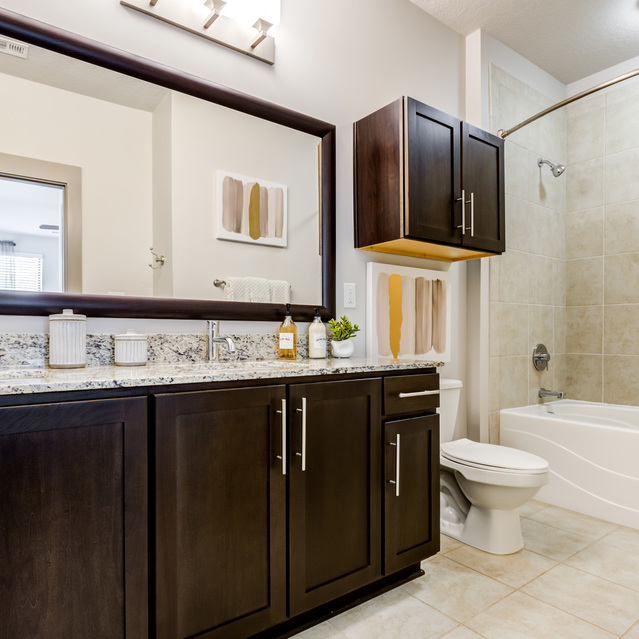 Junction 1504 - Bathroom